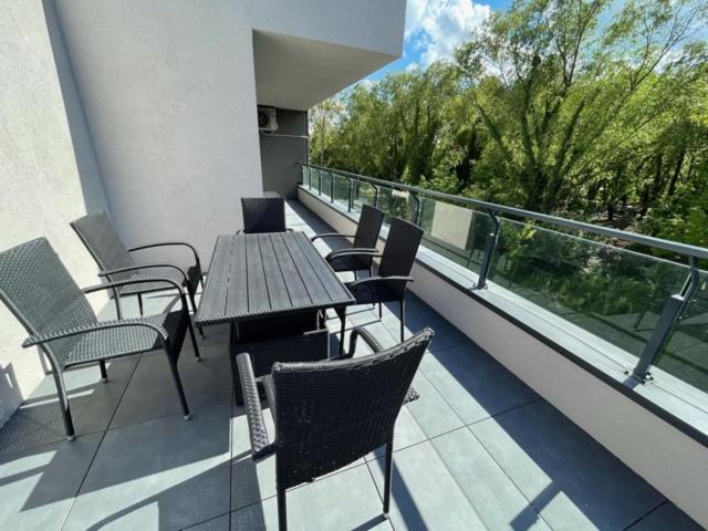 Lakeside Family&Studio Apartments Keszthely Exterior foto