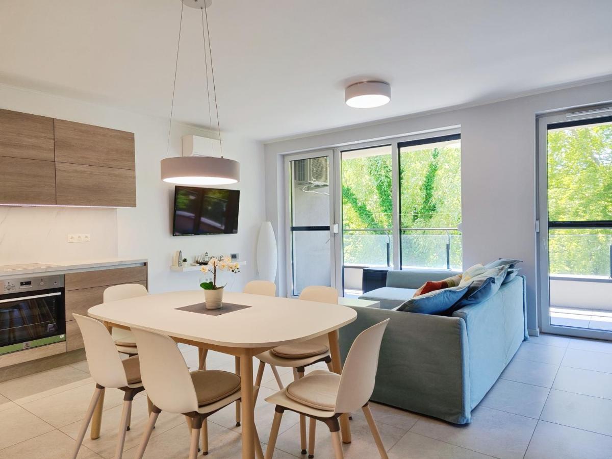 Lakeside Family&Studio Apartments Keszthely Exterior foto
